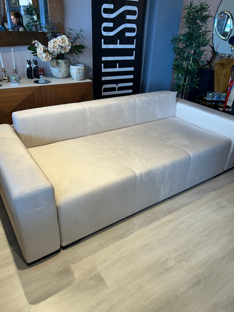 Canapea extensibila Urban