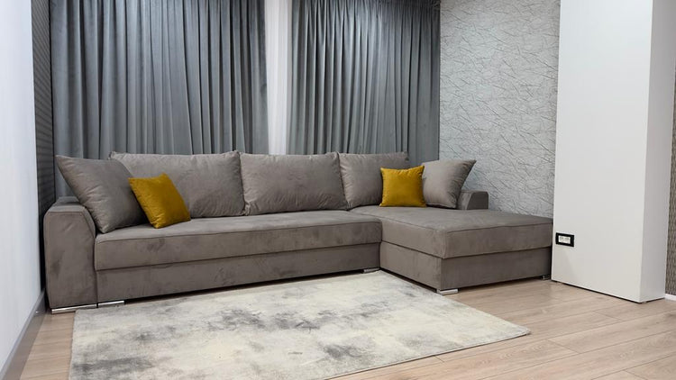 Coltar extensibil Caro