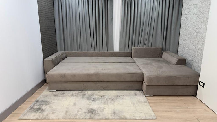 Coltar extensibil Caro