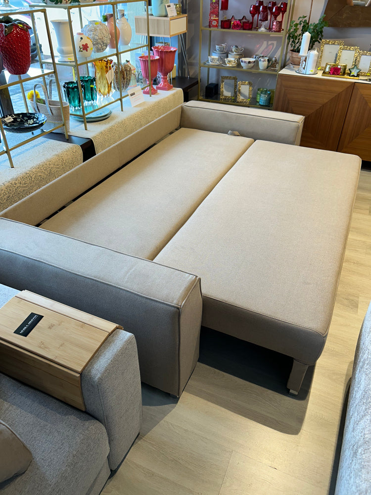 Canapea extensibila Caro