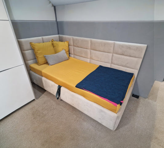 Pat tapitat de colt Cubic  la comanda, livrare 4-6 saptamani