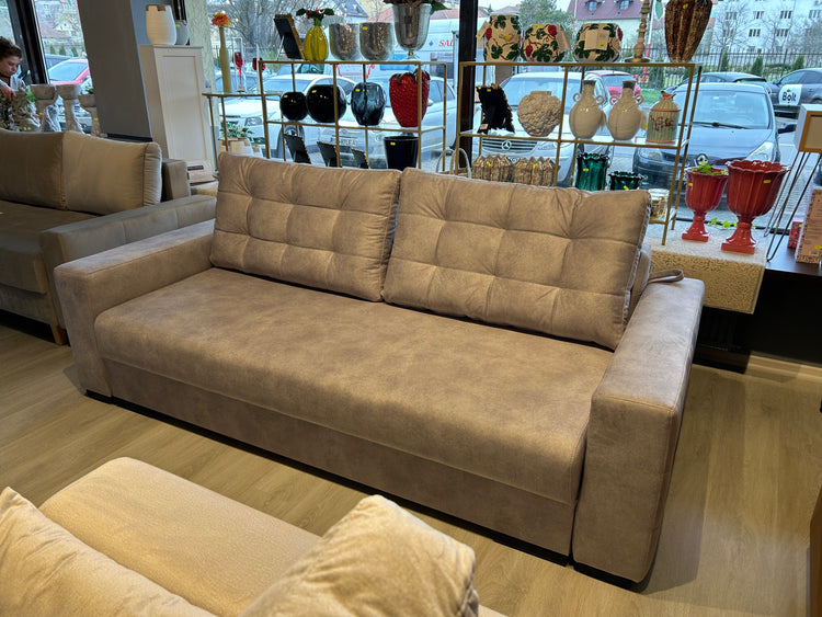 Canapea extensibila Clip