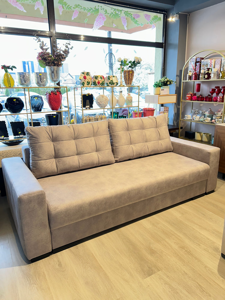 Canapea extensibila Clip