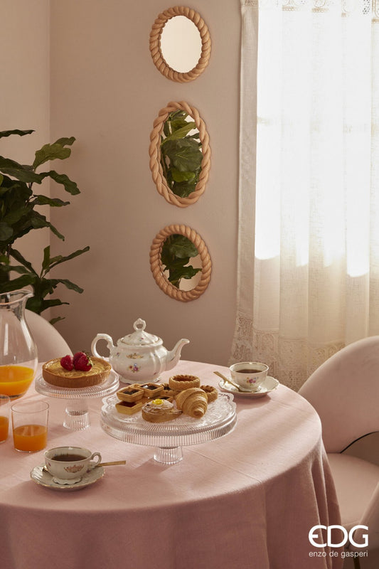 Platou servire inaltat