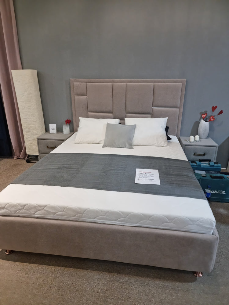 Pat tapitat Royal la comanda, livrare 4-6 saptamani