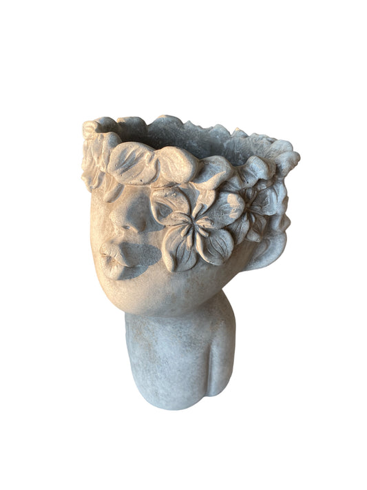 Vas pentru flori din ciment