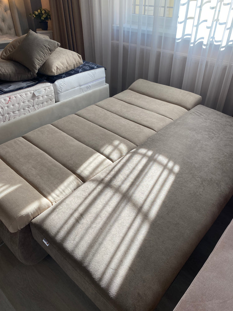 Canapea extensibila Alma