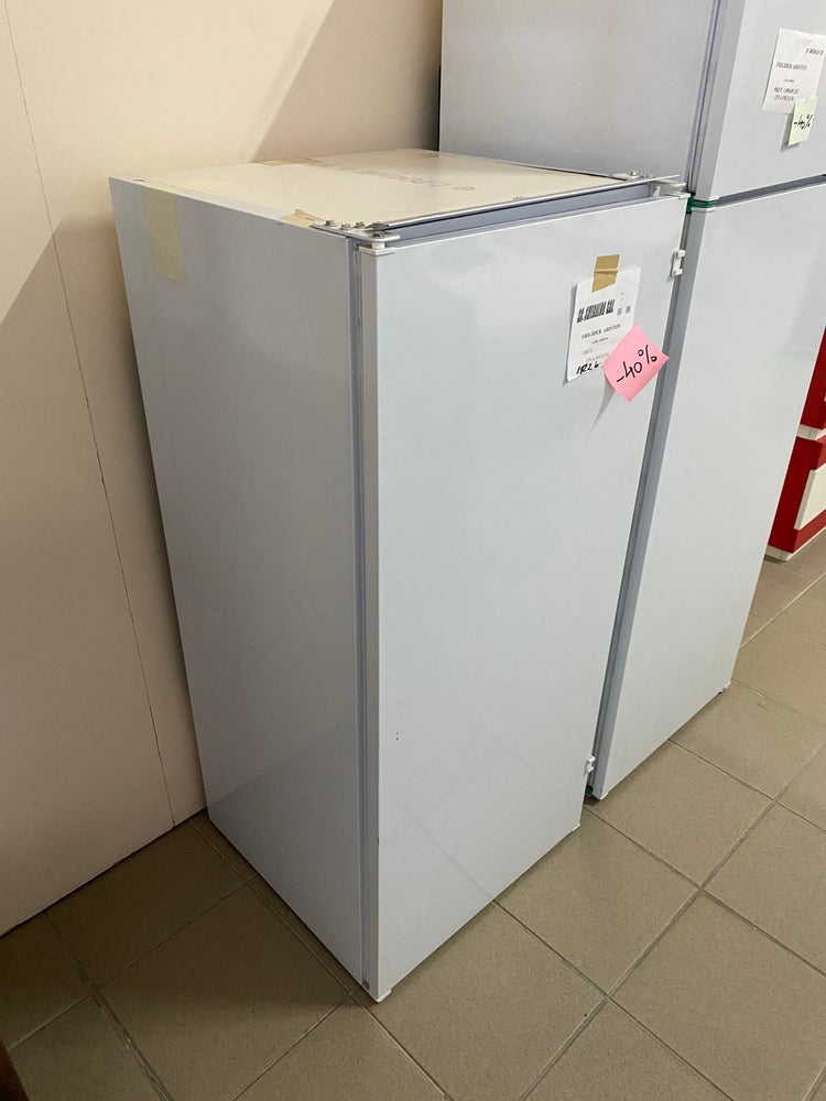 Frigider incorporabil Ariston STOC OFERTA livrare doar in Sibiu