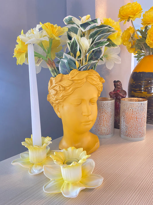 Suport lumanare floare narcisa