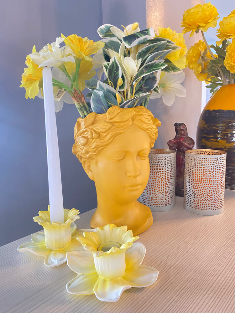 Suport lumanare floare narcisa