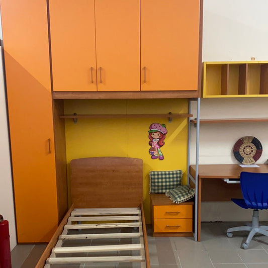 Camera tineret oferta Vela