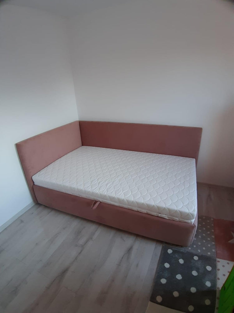 Pat tapitat pe colt SENA la comanda livrare 4-6 saptamani