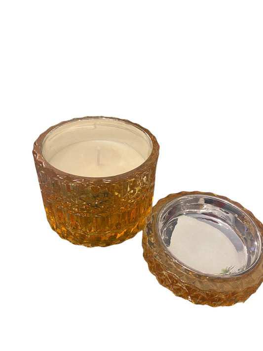 Lumanare parfumata nufar si mosc